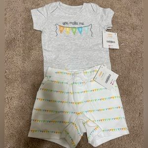 3-6 mth Gymboree gender neutral outfit